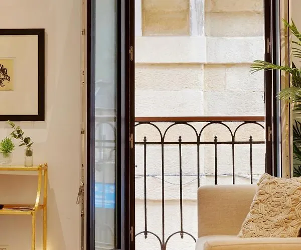 8 Balconies Heart Of The Old Town Apartment San Sebastian