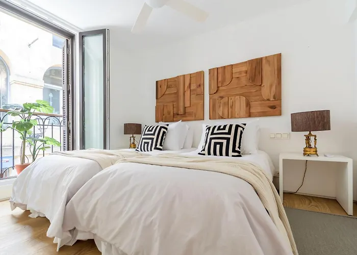 8 Balconies Heart Of The Old Town Apartment San Sebastian