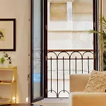 8 Balconies Heart Of The Old Town アパート サン・セバスティアン